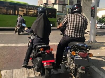 مافی: منع قانونی و عرفی برای موتورسواری زنان وجود ندارد | موتورسواری زنان به کاهش بار ترافیکی کمک می کند