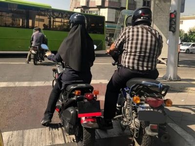 مافی: منع قانونی و عرفی برای موتورسواری زنان وجود ندارد | موتورسواری زنان به کاهش بار ترافیکی کمک می کند