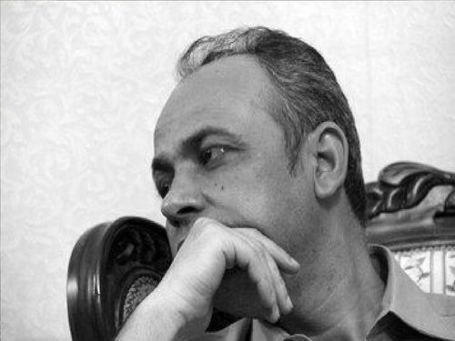 طعنه سنگین زیدآبادی به اظهارات عراقچی/ شما سیخ را به پهلوی خود نمی‌زنید به پهلوی خلق‌الله می‌زنید!