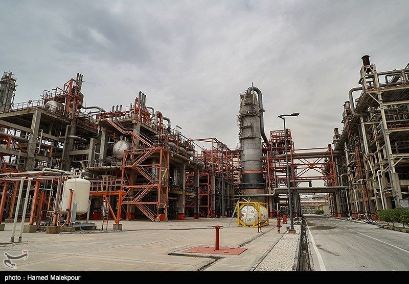 تحرکات عراق در میدان نفتی مشترک با ایران +فیلم