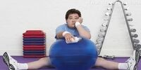 در هفته چه قدر ورزش کنیم تا لاغر شویم؟