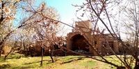 اسلامی ندوشن باغ و خانه پدری‌اش را وقف کرد
