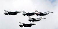تعرض جنگنده‌های چینی به حریم هوایی تایوان همزمان با سفر هیئت آمریکایی 