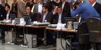 ترافیک برائت جویی اصولگرایان از احمدی نژاد