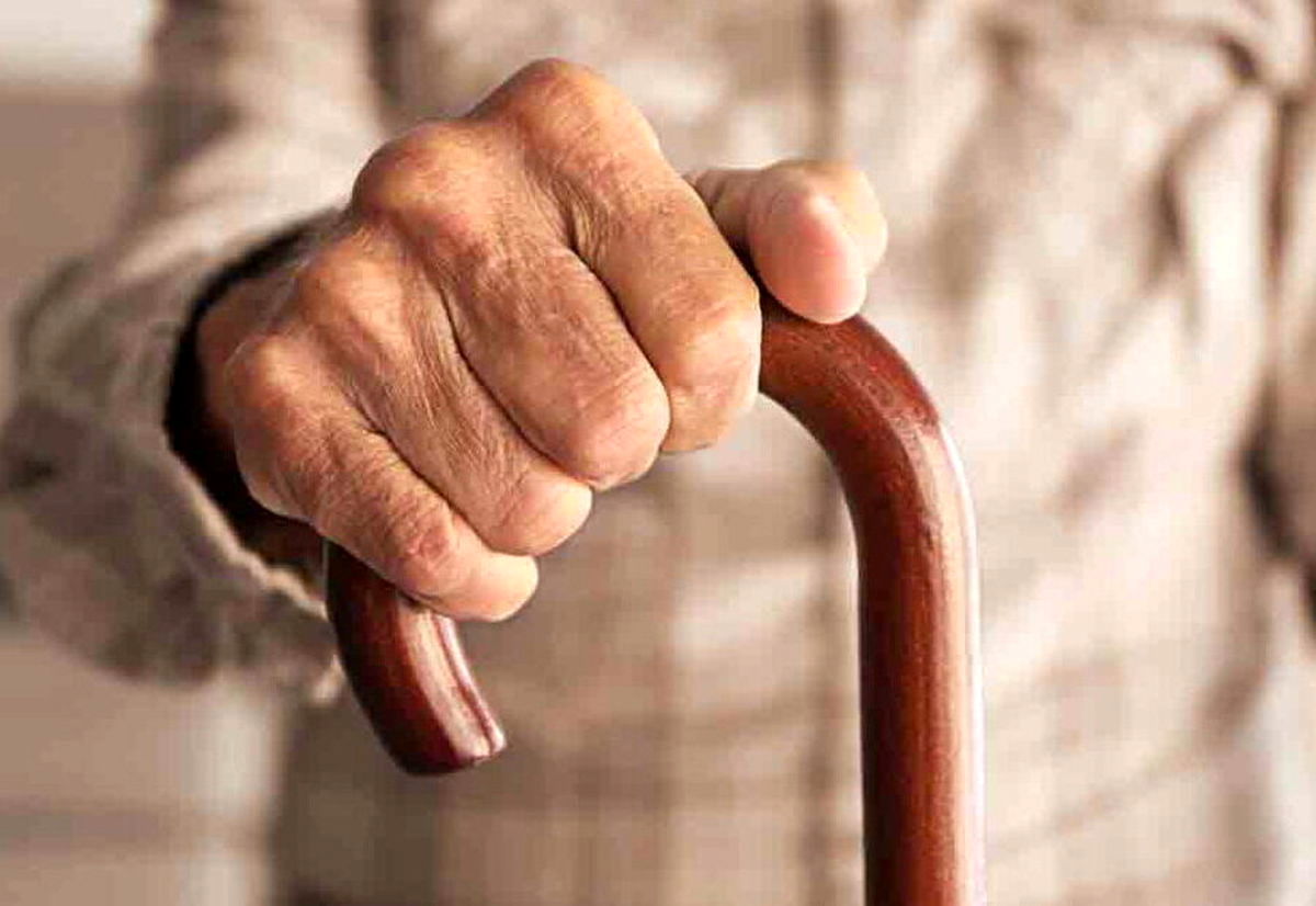 این 8 نشانه‌ پیری زودرس را جدی بگیرید