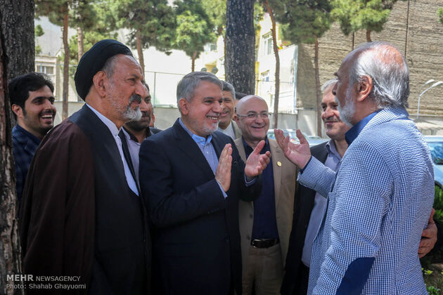 مراسم تجلیل از هنرمندان پیشکسوت متولد فروردین