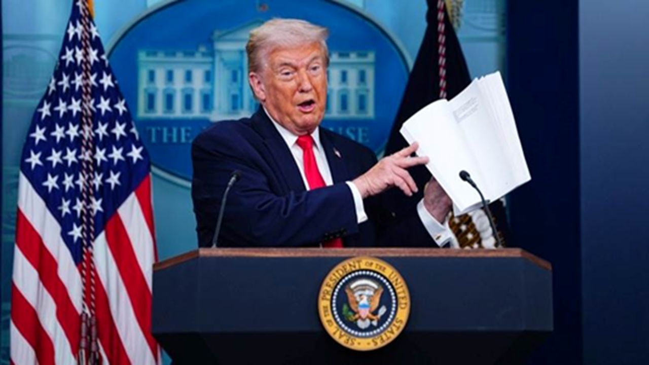 ترامپ عصبانی شد/ چین با موفقیت در حال تصرف کانادا است