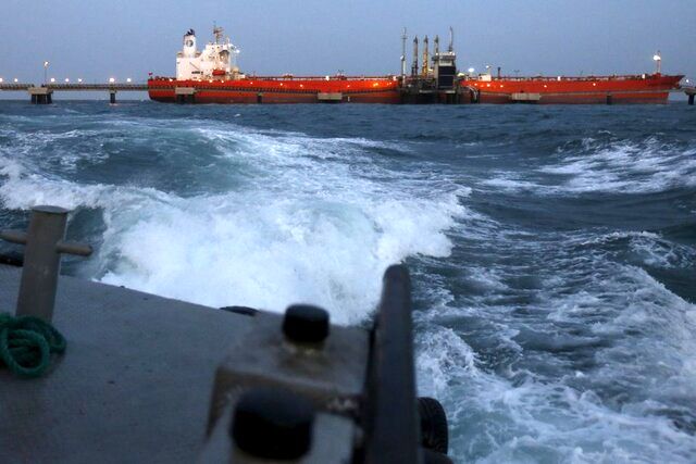 ادعای رویترز درباره بارگیری ابر نفت‌کش ایرانی با ۲ میلیون بشکه نفت خام ونزوئلا