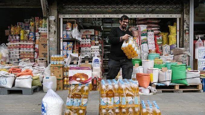حریری: مراقب «کاسبان بازسازی» باشیم/ مهم‌ترین نقطه اتکای کشور، شبکه توزیع منظم بود