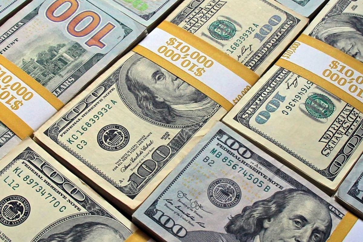 انتقاد بانک تسویه بین الملل از "اعتیاد" جهان به دلار آمریکا