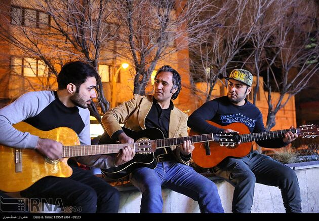 نوازندگان خیابانی