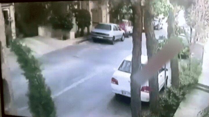 لحظه هولناک تصادف بنز با 6 خودرو در اقدسیه تهران + فیلم
