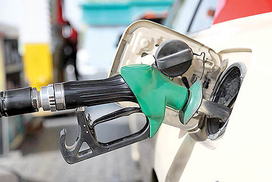 پیامدتحریم‌ها برروند سرانه مصرف سوخت خودروهای کشور+نمودار
