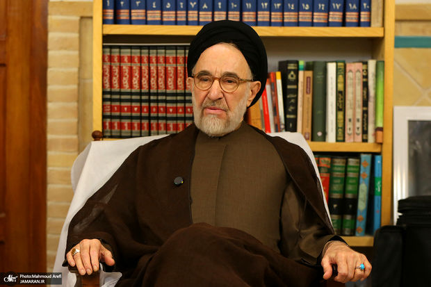 سیدمحمد خاتمی: دانشگاه دلمرده برای امروز و آینده ی ایران سودمند نیست / اصحاب سیاست در برابر سخن و خواست دانشگاهیان و دانشجویان فروتن باشند