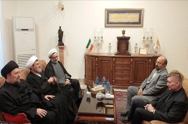 حضور یادگار امام در سفارت واتیکان برای‌ تسلیت درگذشت پاپ