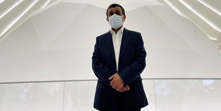 ادامه تلاشهای احمدی نژاد برای خودنمایی
