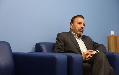 واعظی: بستن تنگه هرمز خودتحریمی نفت ایران است | مقابله با مکانیسم ماشه با بهره‌گیری از دیپلماسی چندوجهی 