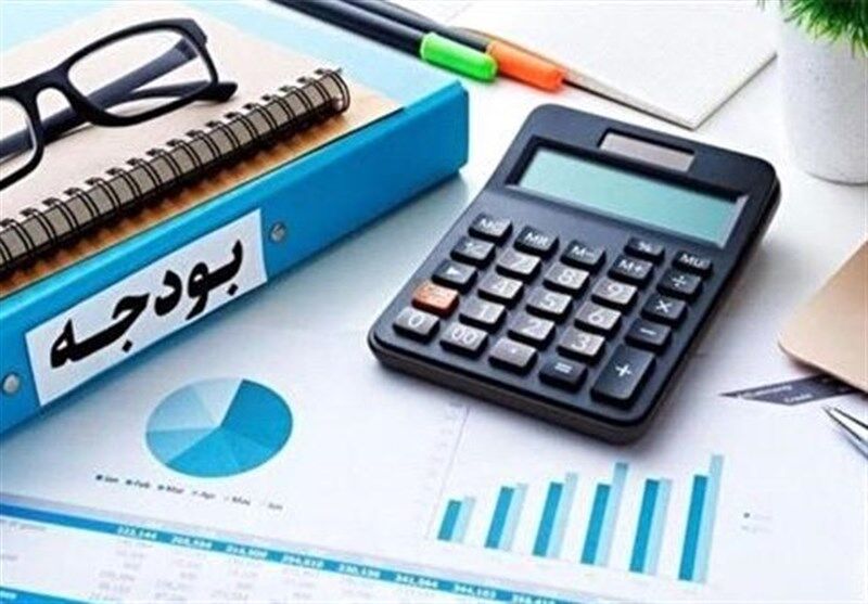 عوارض خروج از کشور سال 1402 چقدر است؟
