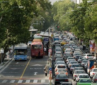 تهران؛ مقصد اجباری شاغلانی که نه مهاجرند نه ساکن | شهرهای اطراف پایتخت فقط «خواب می‌فروشند» نه کار 