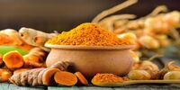 بهترین زمان برای مصرف زردچوبه/ این افراد مراقب باشند