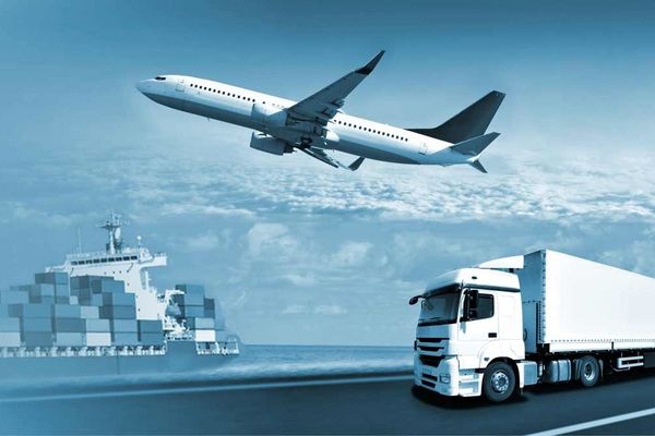 تجارتِ گران به روایت عضو اتاق بازرگانی | دغدغه اصلی بخش خصوصی مقررات سخت‌گیرانه و «پایداری تصمیمات» است