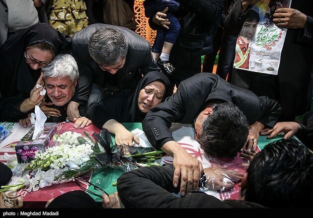 مراسم وداع با پیکر آتش نشانان شهید حادثه پلاسکو