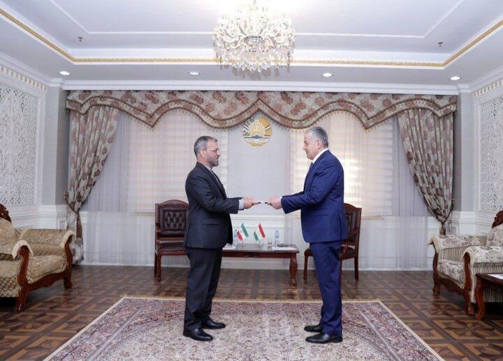 آغاز به کار رسمی سفیر جدید ایران در تاجیکستان 