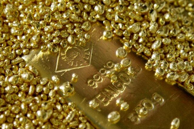 قیمت طلا در سراشیبی /چه چیزی به اونس ضربه زد؟