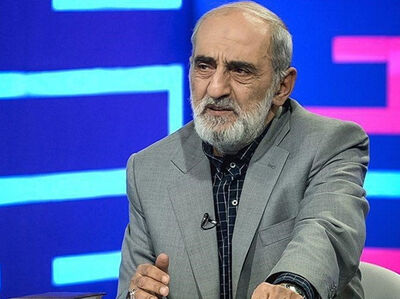 حمله تند حسین شریعتمداری به ظریف/ فورا عذرخواهی کنید
