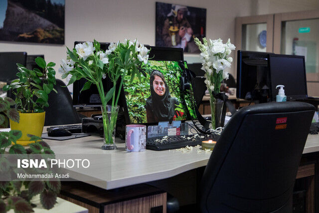 تصاویری تلخ از مراسم تشییع پیکر خبرنگارهای ایسنا و ایرنا