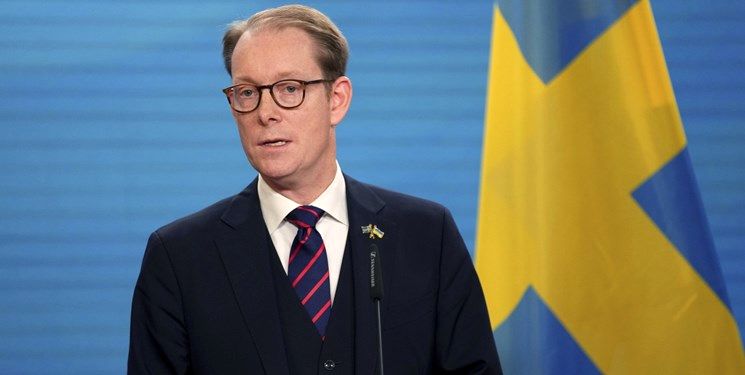 ابراز تاسف وزیر خارجه سوئد برای حادثه اهانت به قرآن و نمادهای اسلامی