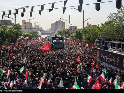 تصاویر| حال‌وهوای خیابان‌های پایتخت در روز تشییع پیکر رهبر شهید