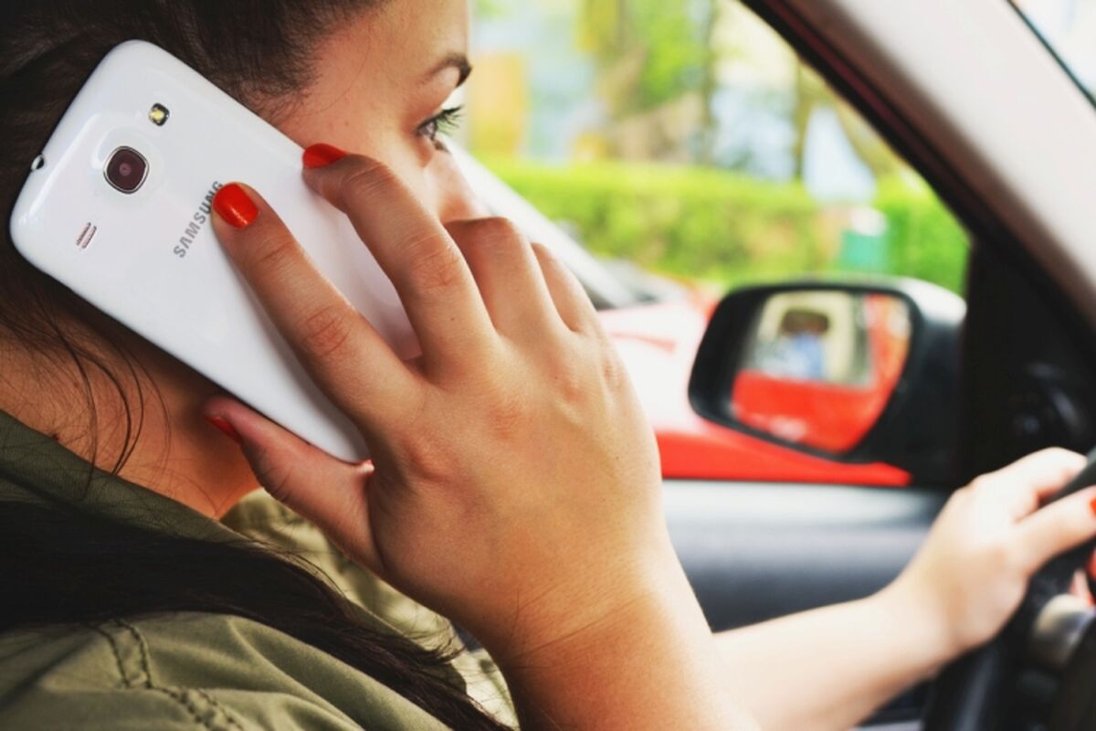 ۷ عادت اشتباه در استفاده از تلفن همراه